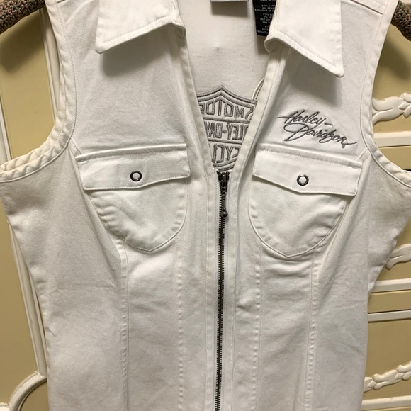 Women’s Harley Davison Denim Vest - Picture 5 of 6
